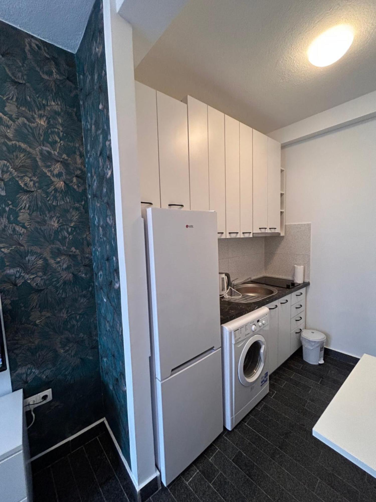 Apartments City Zone Мостар Екстер'єр фото