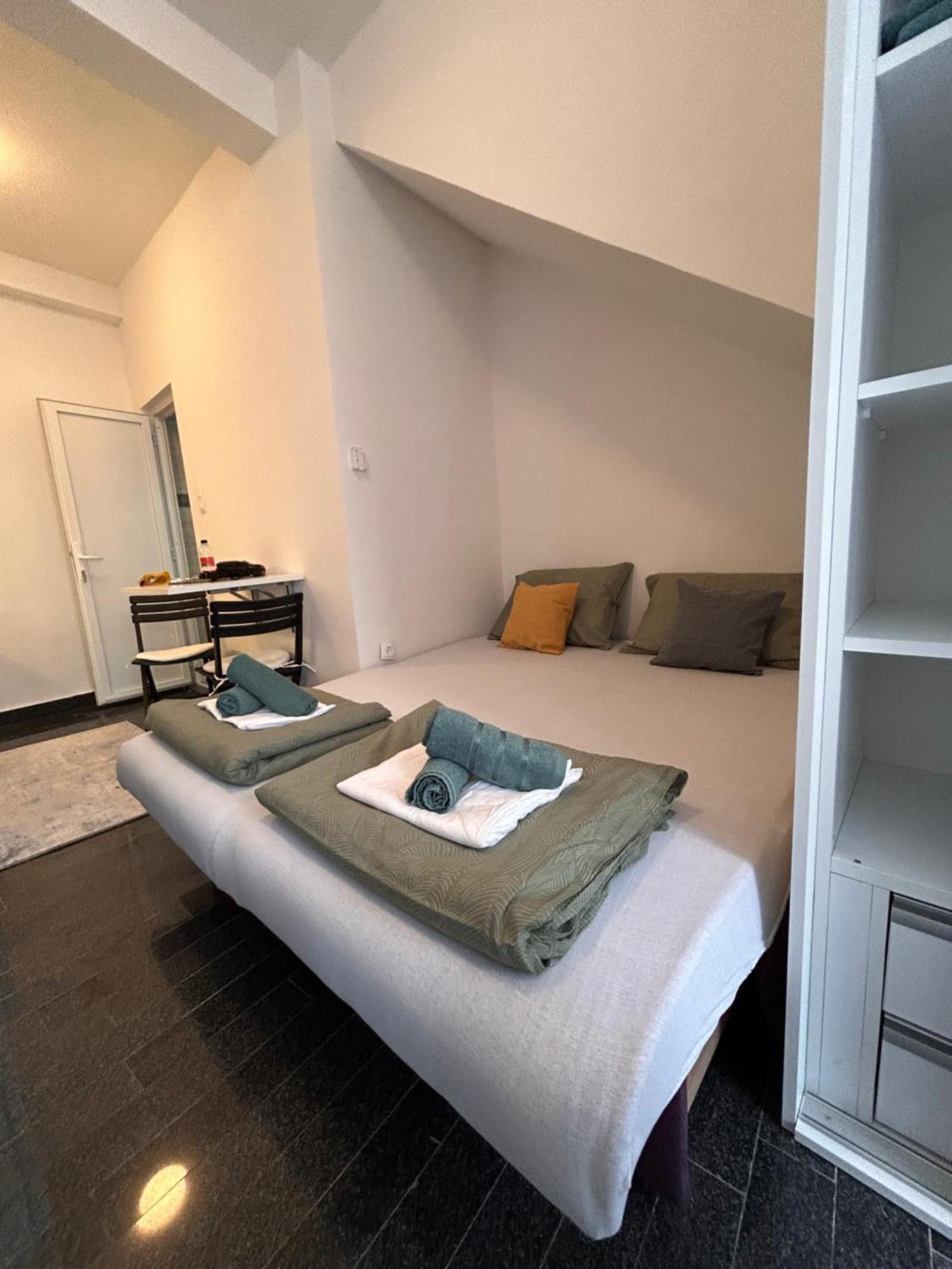 Apartments City Zone Мостар Екстер'єр фото